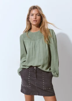 Brownie Camisas Y Blusas*Blusa cuello redondo smock en pico Oliva