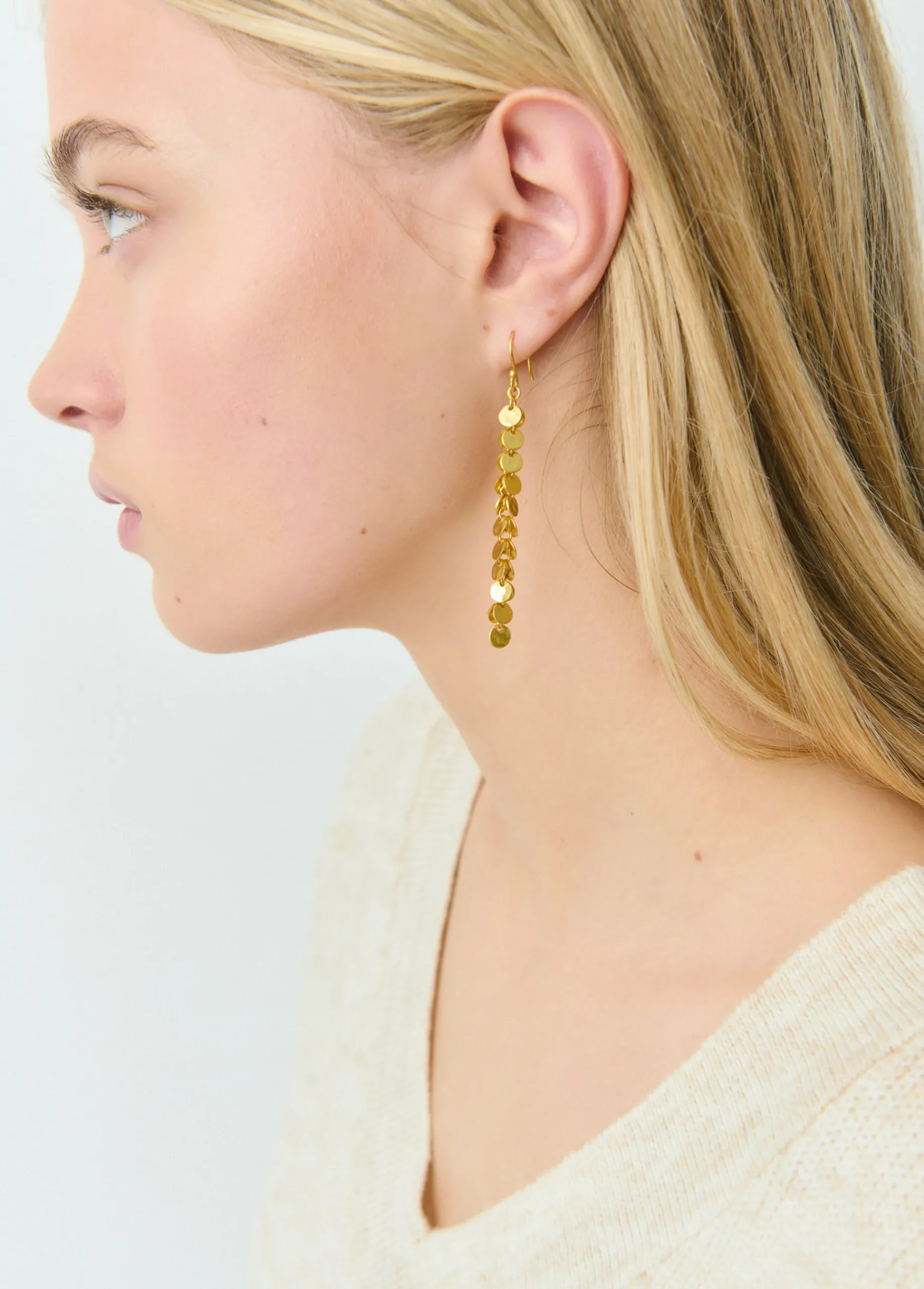Brownie Bisutería*Pendientes largos chapas grabadas Dorado